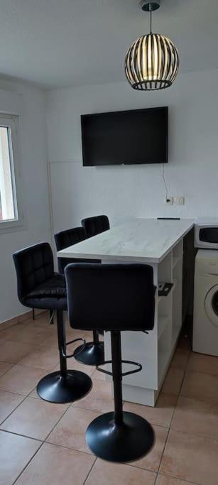 Appartement Face A La Gare Annemasse Exterior photo