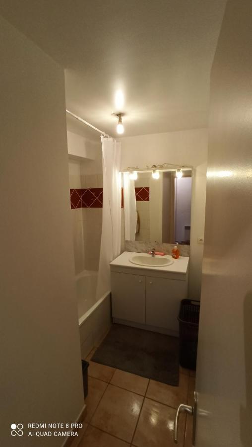 Appartement Face A La Gare Annemasse Exterior photo